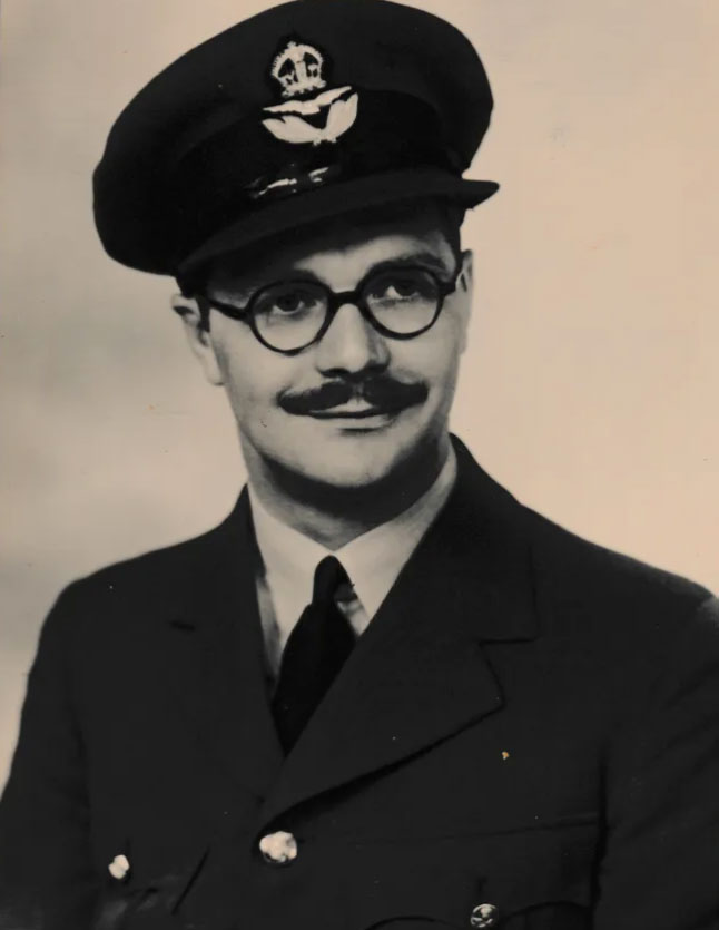 Geoffrey warnes in glasses