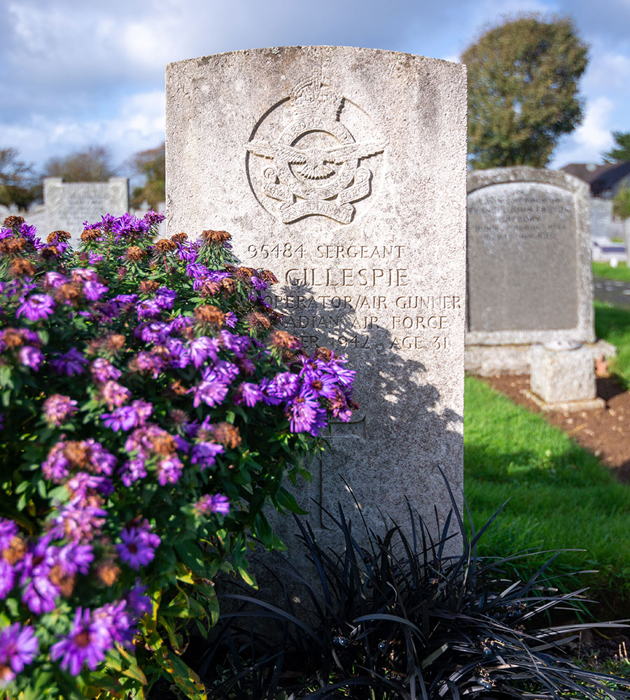 Hugh Gordon Gillespie's grave in Cornwall 